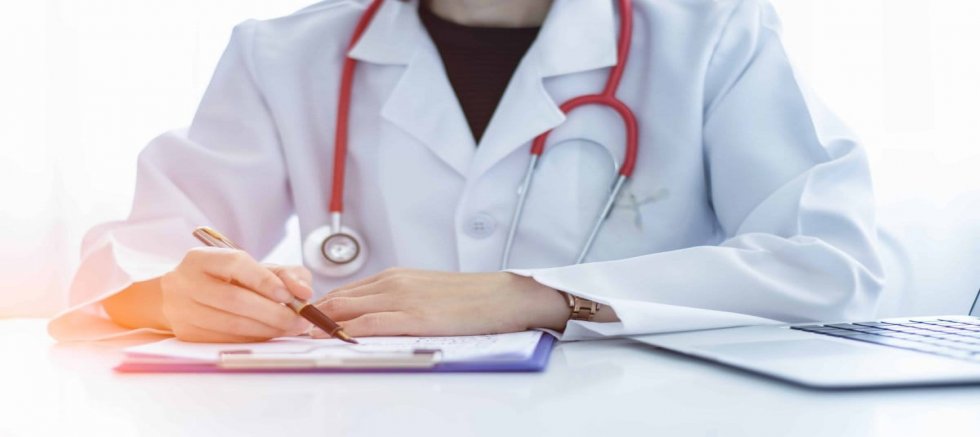 Doktorlara reklam içerikli paylaşımlar yasaklandı