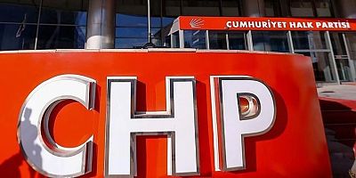 CHP’li iki meclis üyesi partisinden istifa etti